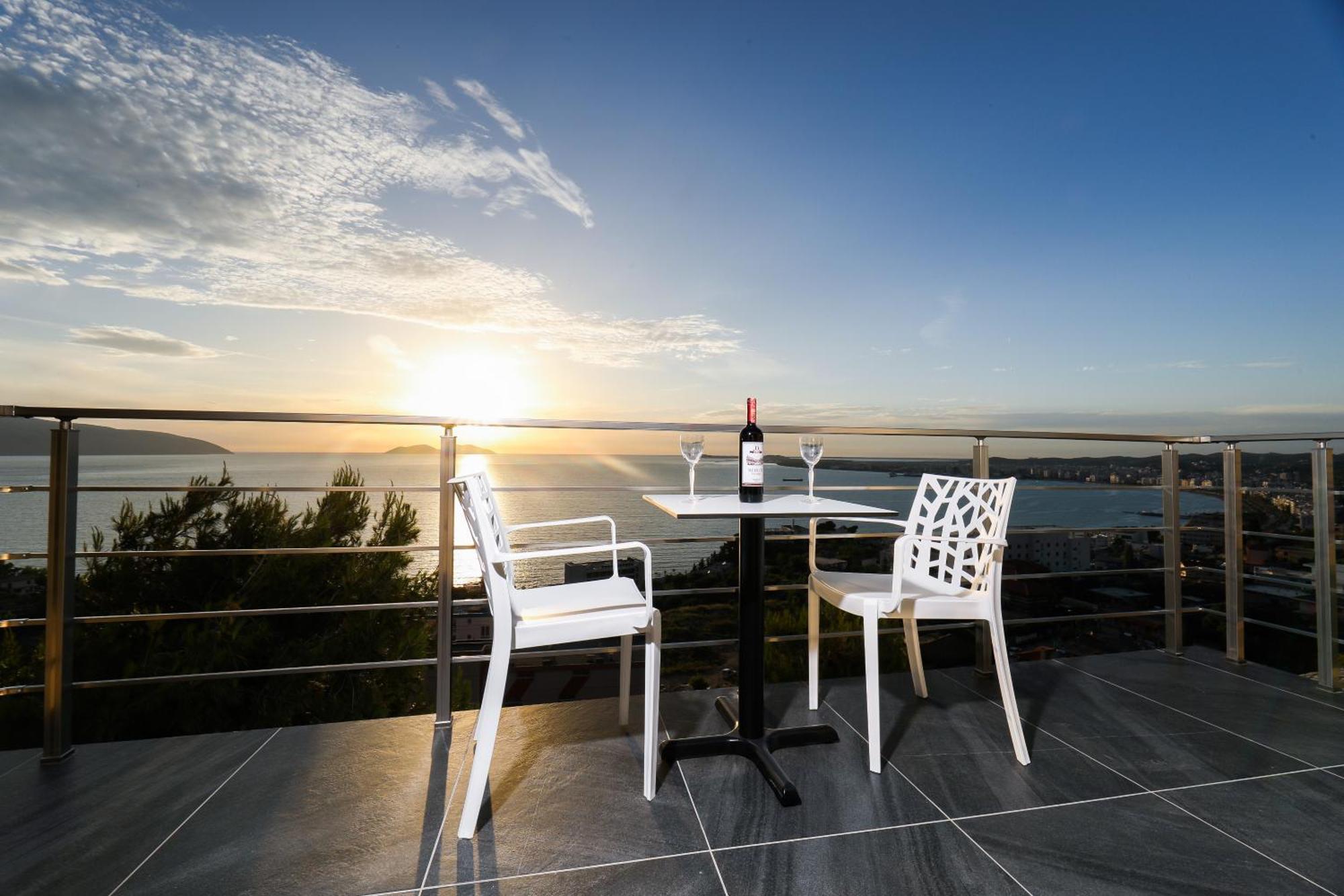 Dena Apartment Vlore