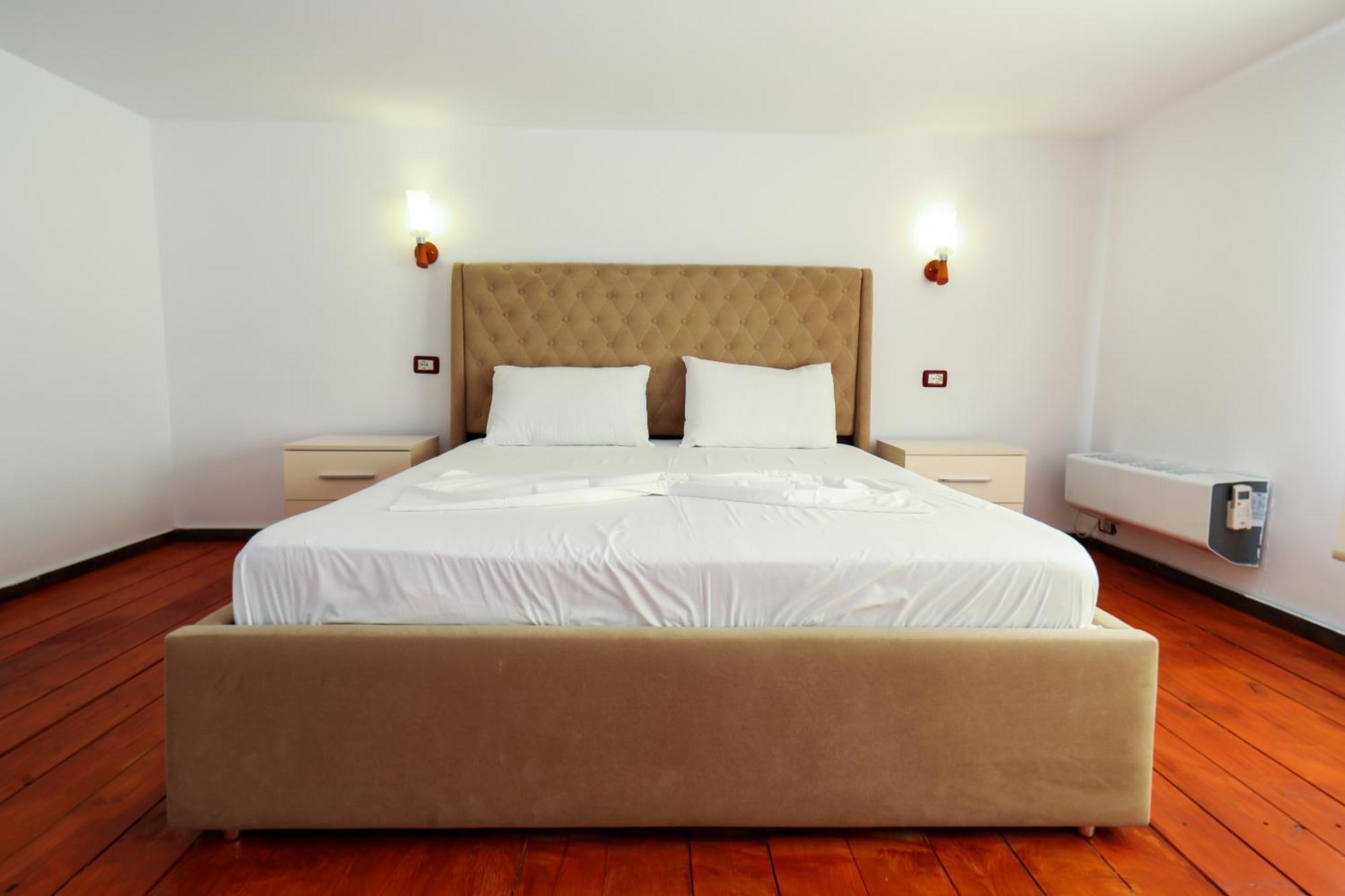 Apartment Dena Vlore